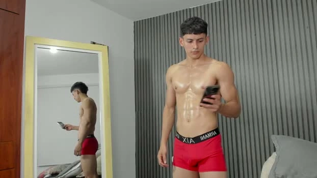 energio_19 04-05-2026 Gay twink big Video