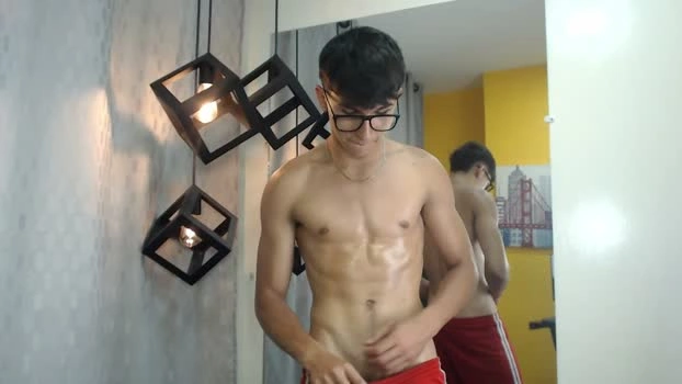 jeremy_job 06-05-2026 Gay striptease bicurious Video