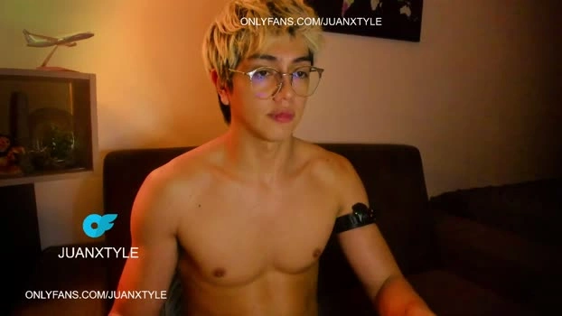 juancamroom 07-05-2026 Gay bigcock beauty Video