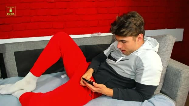 hotsportylad 08-05-2026 Gay beautiful big Video