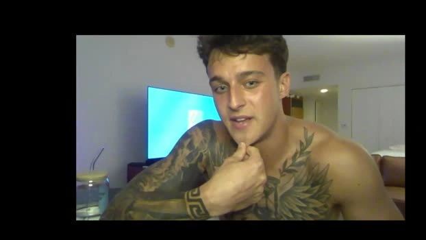 henrydesanti 09-05-2026 Gay play bigass Video