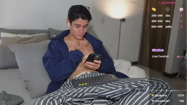 hey_cesard 09-05-2026 Gay jerking lush Video