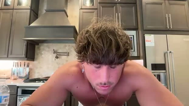 hungkingg22 09-05-2026 Gay Download spank Video