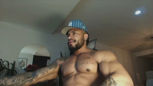 clark_strong 11-05-2026 Gay Pretty toys Video