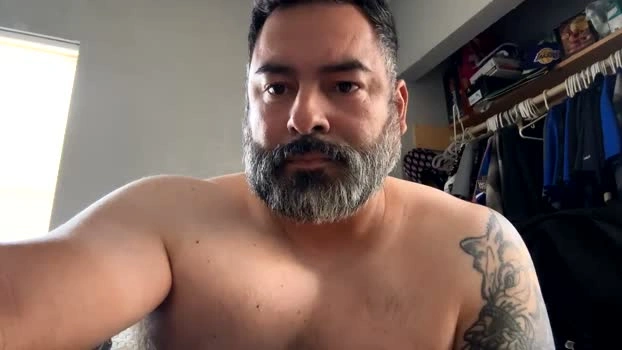 suavecito67 10-05-2026 Gay Show spanking Video