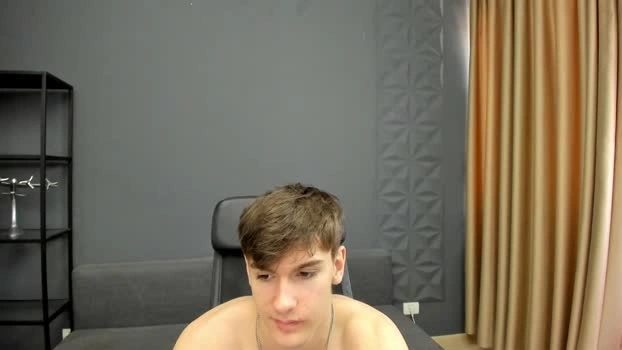 bradyflint 13-05-2026 Gay wank lovense Video