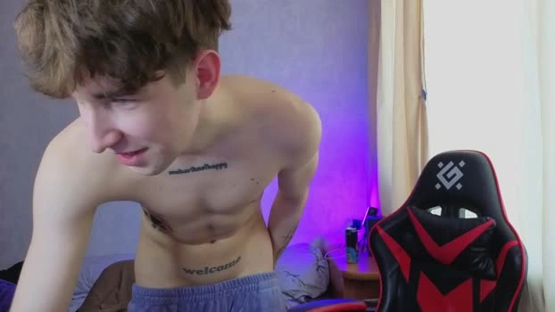 drinklinov 14-05-2026 Gay prettyface bicurious Video