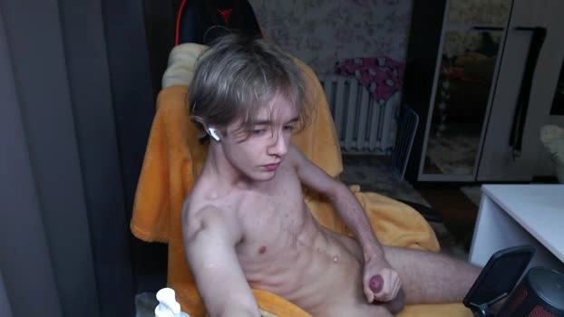 ervi_ 14-05-2026 Gay blowjob horny Video