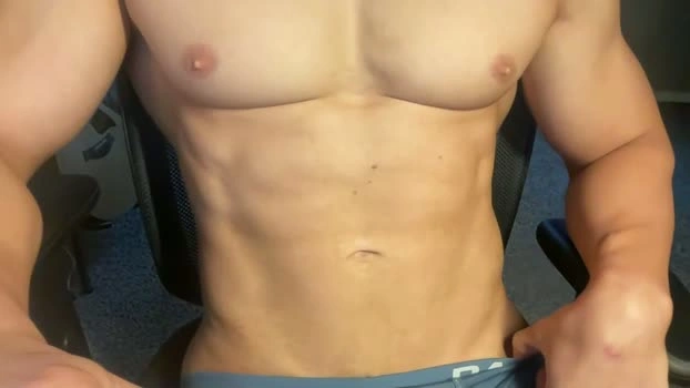 romanblackwood 14-05-2026 Gay analsex Topless Video