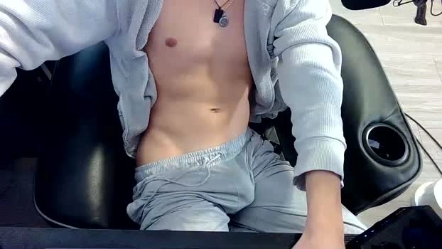 skrogdog 13-05-2026 Gay squirt gag Video