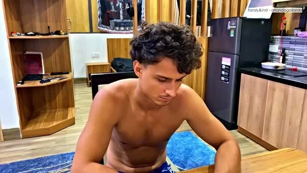 orlando__bloom 15-05-2026 Gay love fingers Video