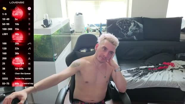 rayzel31 15-05-2026 Gay prettyface toy Video