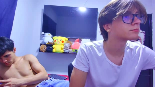 alex_and_fabian 16-05-2026 Gay playtime kissing Video