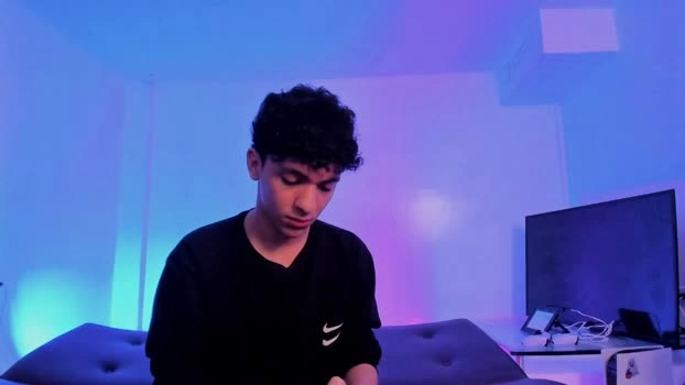 space_boys18 15-05-2026 Gay lick Download Video