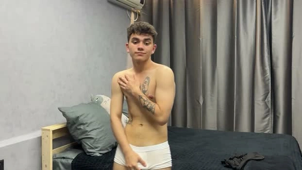 maxwoolf 17-05-2026 Gay big hot Video