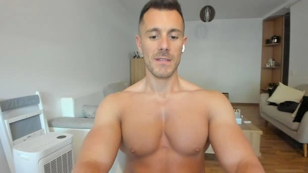 roberto4ever 18-05-2026 Gay suckshow big Video