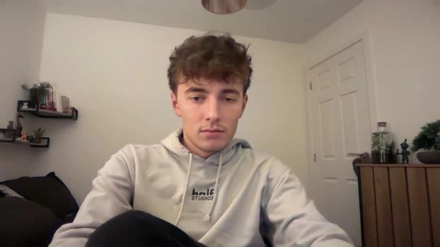 luciancrowe 19-05-2026 Male beautiful playtime Video