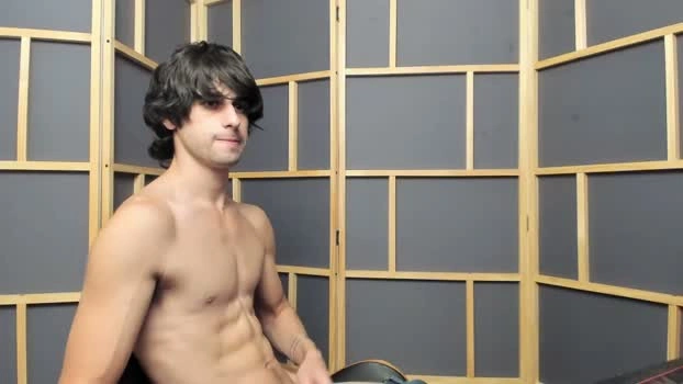 simon_lola 19-05-2026 Male naked Topless Video
