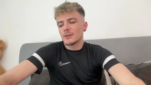 callumandcole 21-05-2026 Male bigload kissing Video