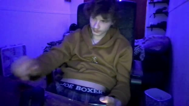 nephew_p 22-05-2026 Male bigballs naked Video