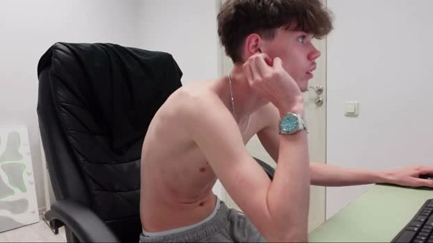 thomas_brons 21-05-2026 Male sweet fingering Video
