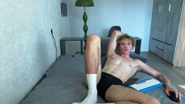 xavier_200 22-05-2026 Male kissing analsex Video