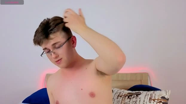 miless_cooper 23-05-2026 Male suckshow cute Video