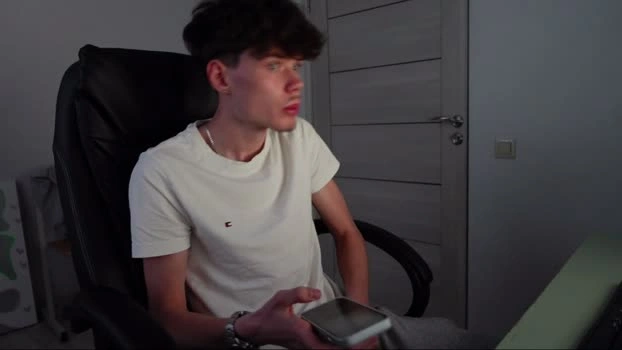 thomas_brons 22-05-2026 Male bigballs ass Video