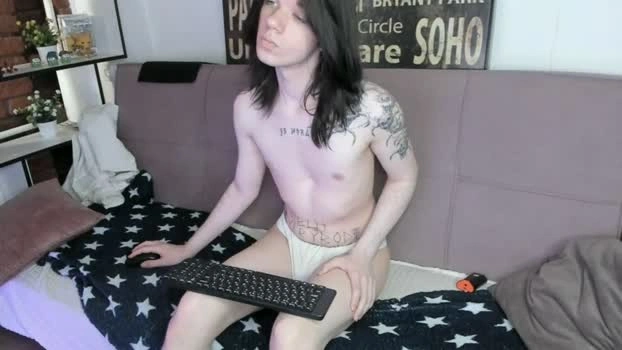 lunaroffset 25-05-2026 Male suckshow love Video