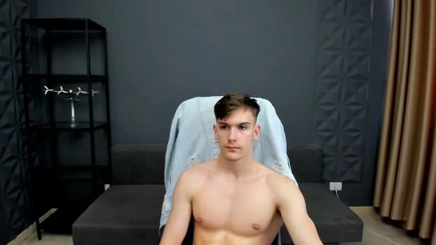 bradyflint 26-05-2026 Male bigass twink Video