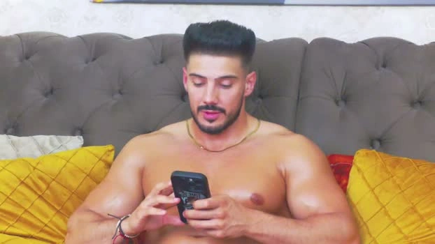 dustinkeent 25-05-2026 Male juicy bigass Video