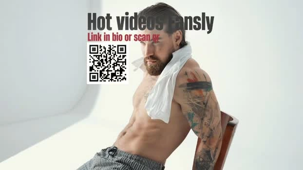 karlos_murphy 25-05-2026 Male natural bj-dildo Video