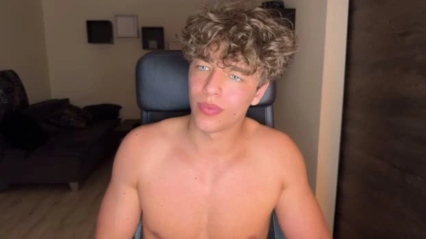 lukedesirable 26-05-2026 Male show prettyface Video