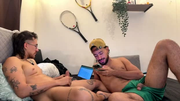 aaron_wheel 26-05-2026 Male gag big Video