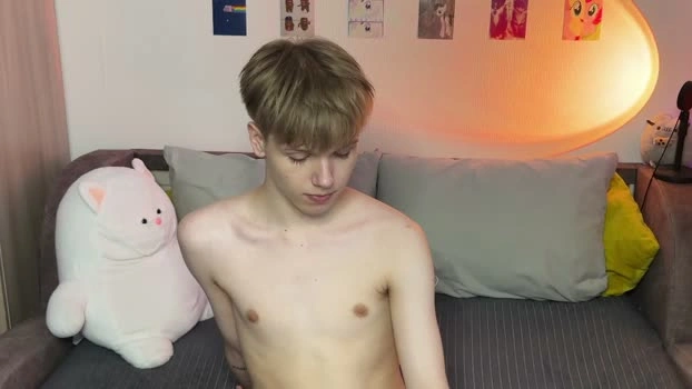 metratok 26-05-2026 Male toys spank Video