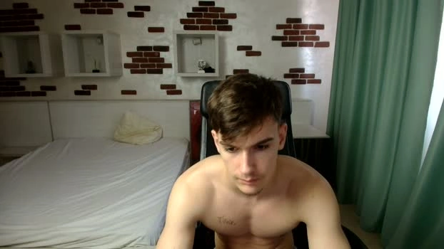 bradyflint 28-05-2026 Male fingering oral Video