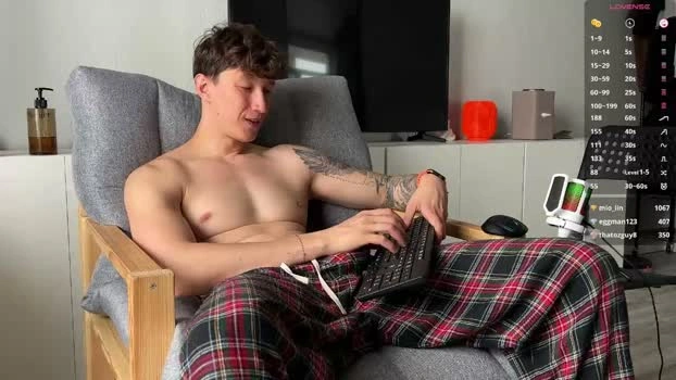 lyon_power_ 27-05-2026 Male amateur fuckface Video