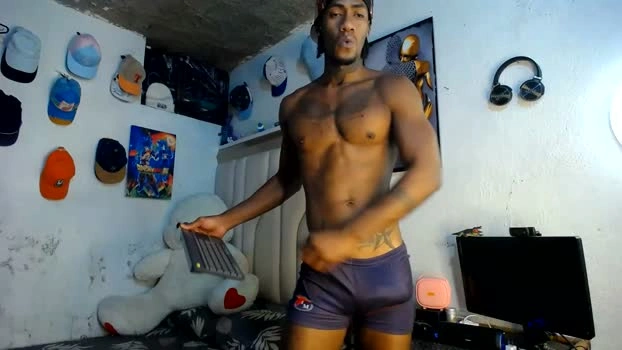 yulian_23 28-05-2026 Male striptease lovense Video