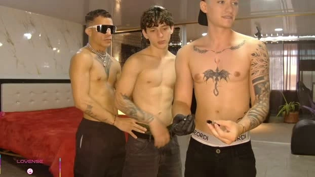 boysgang_sex 28-05-2026 Male bigballs sexymale Video