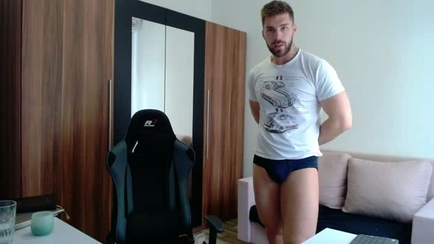 darius_94 28-05-2026 Male beautiful suck Video