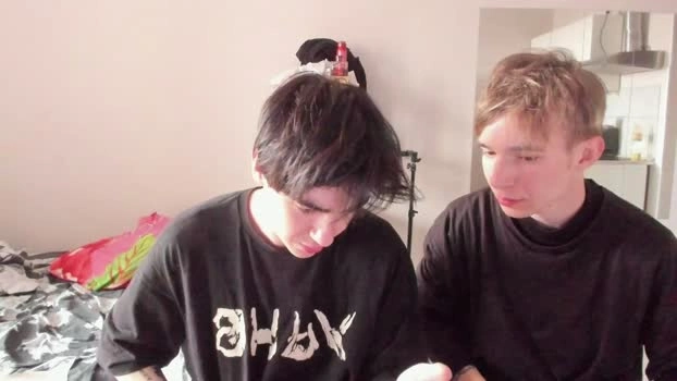 stralght_twinks 28-05-2026 Male fingering wank Video