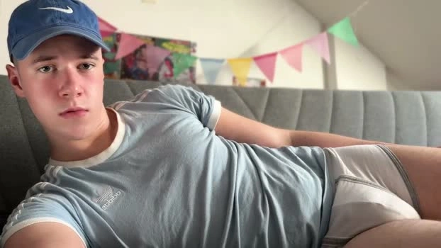 alexwos 31-05-2026 Male fuckher legs Video