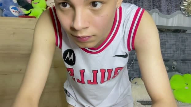 andy_belier 31-05-2026 Male spank yummy Video