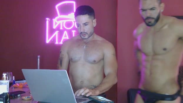 juan_axel_ 31-05-2026 Male playtime gag Video