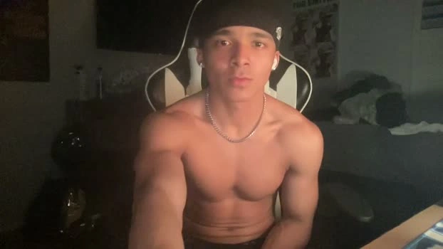 marcellorey 01-06-2026 Male play nude Video