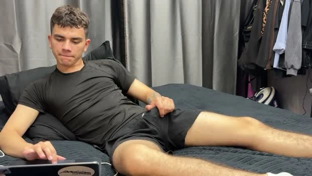 maxwoolf 31-05-2026 Male suckshow big Video