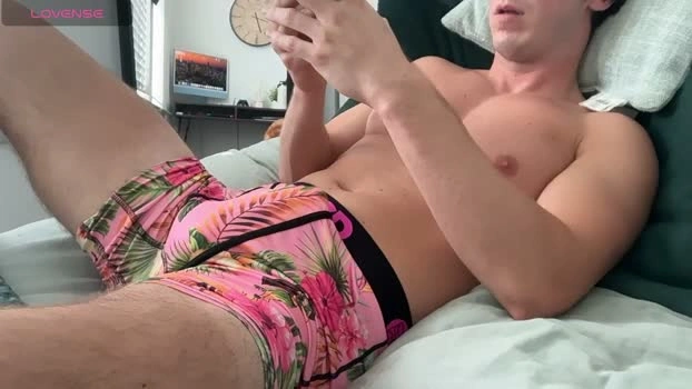 mizzo001 31-05-2026 Male oral toy Video