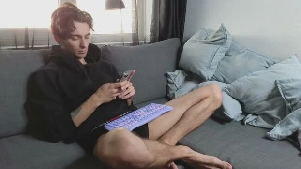 tusugeo 31-05-2026 Male bigdick legs Video