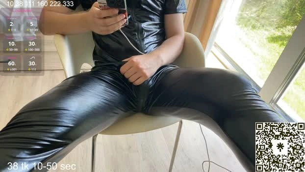 curlyboyy_ 02-06-2026 Male amateur bigass Video