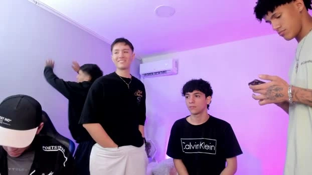 handsomeboys19 02-06-2026 Male hot kissing Video